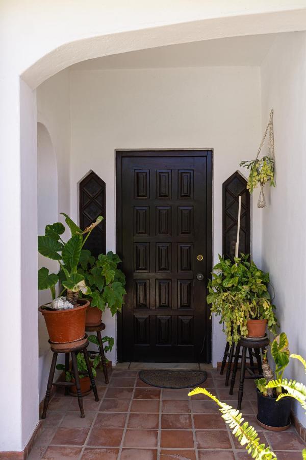 Familia Brito Hotel Porches  Exterior photo